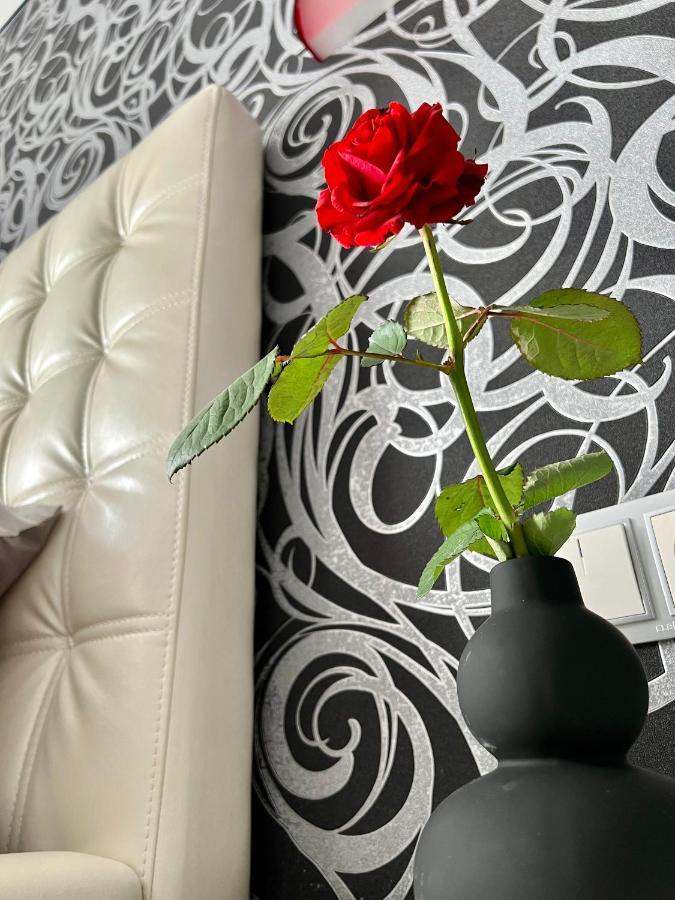 Relax. Просторі Та Затишні Апартаменти Ternopil Ngoại thất bức ảnh