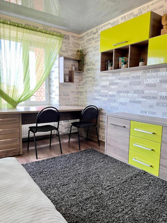 Relax. Просторі Та Затишні Апартаменти Ternopil Ngoại thất bức ảnh